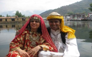 Kashmiri Traditional Dress Photo
