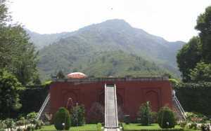 Srinagar Chashmeshahi Garden 2